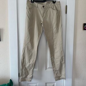 Stile Benetton Beige Slim Fit Pants Size 12 Classic Neutral Stretch Womens